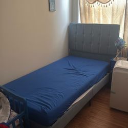 Twin Bed 