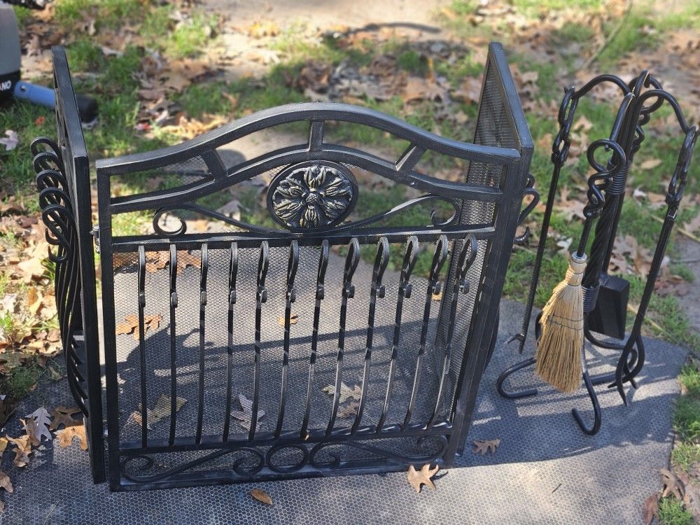 Vintage Fireplace Screen