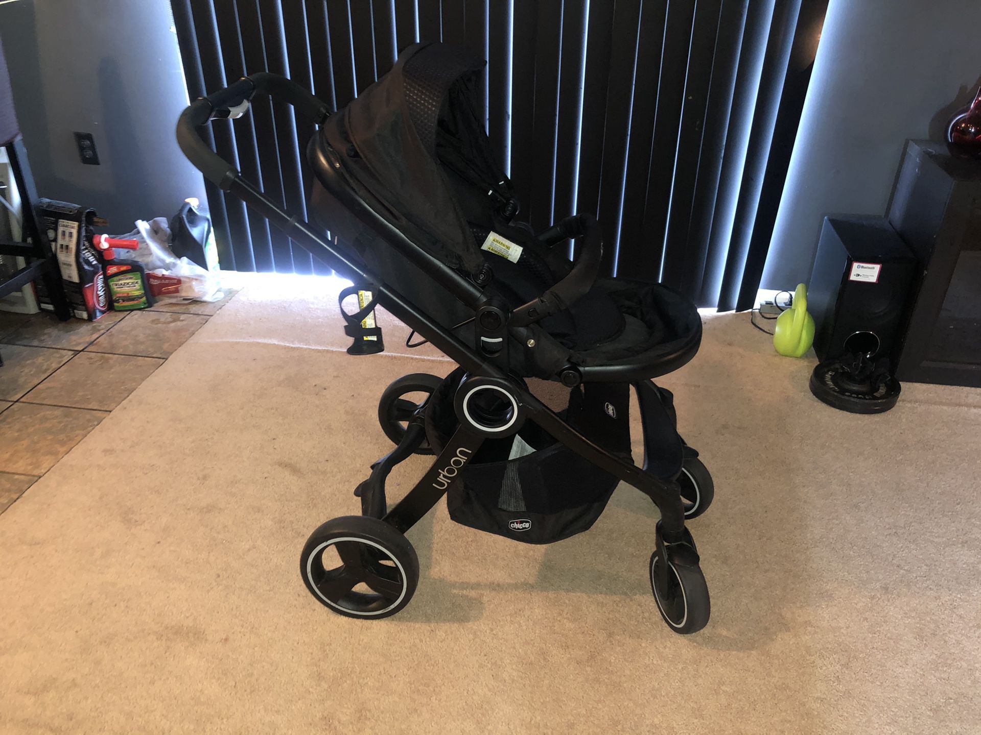 Chicco Urban transitional stroller in great condition.
