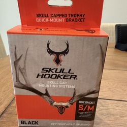 Skull Cap Skull Rack Mount- New In Box 