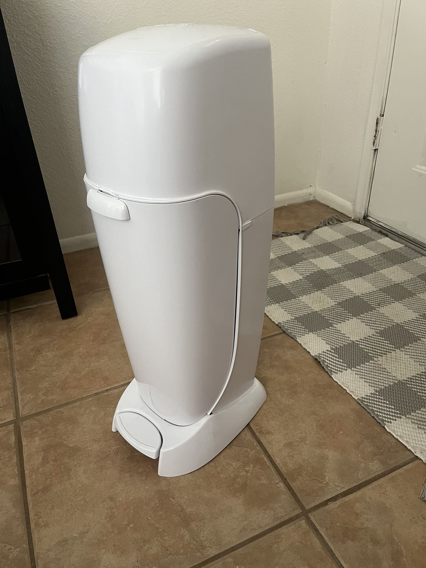 Diaper Genie 