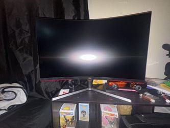 Aoc 34” Curved Gaming Monitor