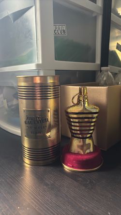Men cologne