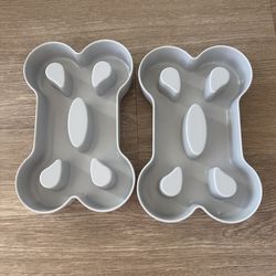 2 slow feeding bowls