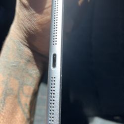 iPad Air (Model A1475) — works perfectly and runs smooth.