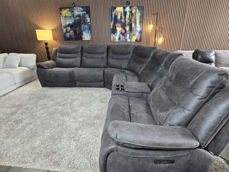 Gray Kelsee Power Fabric Reclining Sectional With Power Headrest Excellent Condition