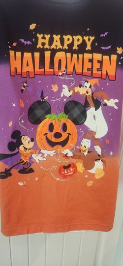 Disney Happy Halloween T-shirt SMALL