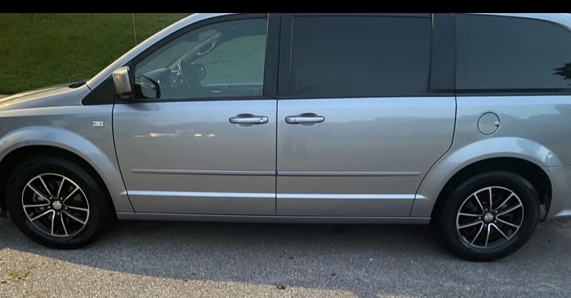 2014 Dodge Grand Caravan