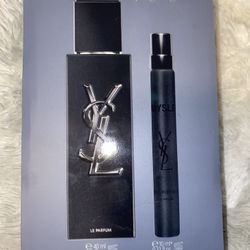 Yves Saint Laurent   MYSLF Le Parfum