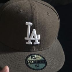 Fitted 6 7/8