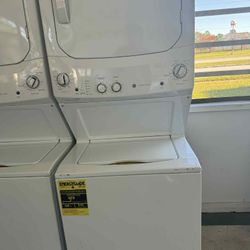 Stacked Washer And Dryer Sets ($500-650)