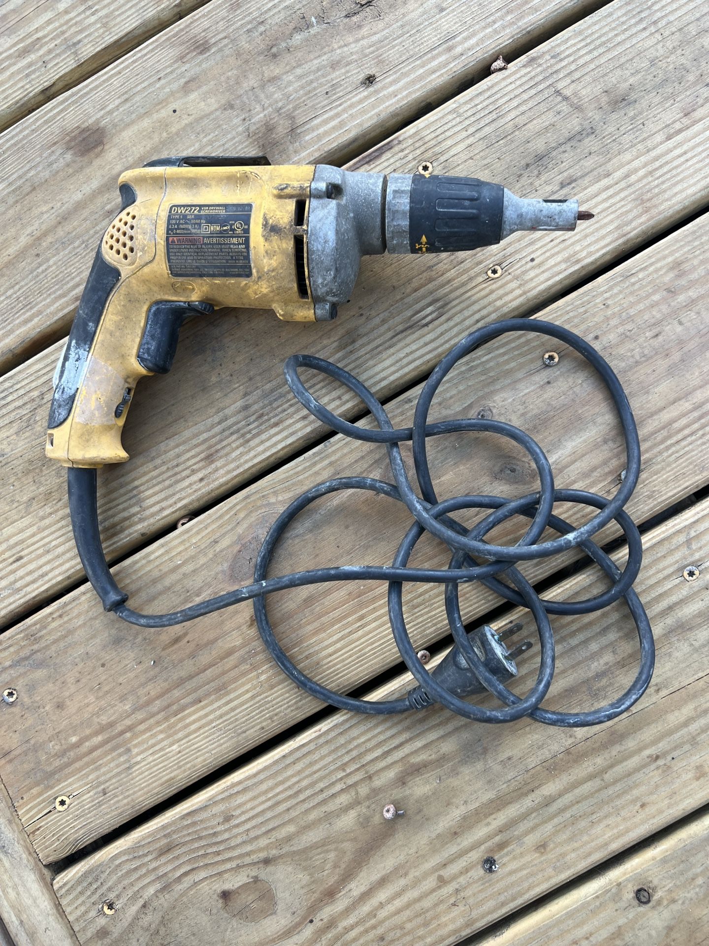 Dewalt DW272 VSR Drywall Screwdriver Corded 6.3 Amp