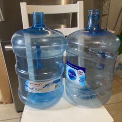 2 Reusable Water Jugs/ 2 Garrafones De Agua De 5 Galones (detalles En Fotos/ Details In Photos) (12 For 2/ 12 Por 2) 
