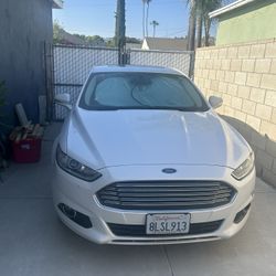 2016 Ford Fusion Hybrid