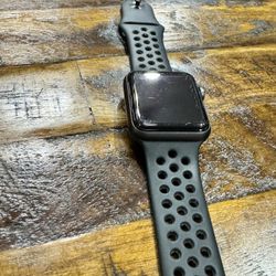 Apple 42mm iWatch Series 3 Nike Space Gray GPS ONLY