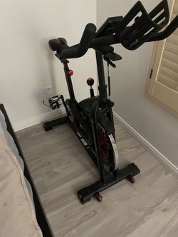 Schwinn Indoor Cycling Bike