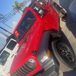 2025 Jeep Wrangler Sport 4WD