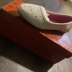 Girls Flats, New In Box 