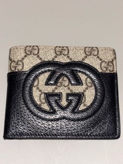 Gucci GG Supreme Bifold Wallet