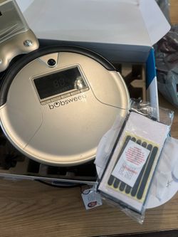 Bobsweep PetHair Robotic Vacuum Cleaner Mop Automatic Cleaning Floor Champagne