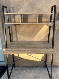 Small PC Desk