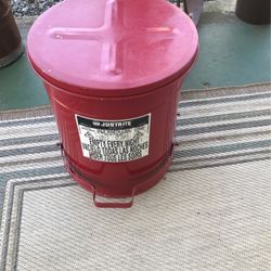 Hazard Ore Garage Meatal Spring Can 