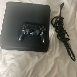 PS4 Slim