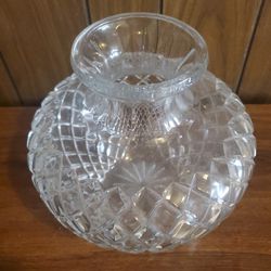 Vintage cut glass   vase