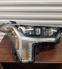 2023 Toyota Tundra LED Headlight - OEM - USED. Right Side