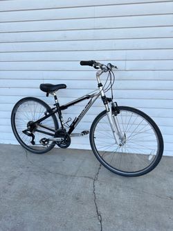 Trek Hybrid Bike