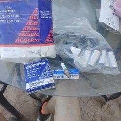 For An LS1 2 ,4,7 Engine Spark Plug Cables And Spark Plug 