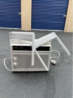 Toshiba Window Air Conditioner Unit