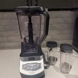 Ninja BL660 Food Processing Blender