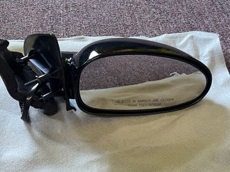 Saturn SU Coupe Mirror