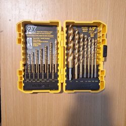 DEWALT Titanium Nitride Coated Drill Bit Set, Pilot Point, 21-Piece
