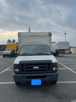 2014 Ford E-350
