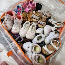 Over 2 dozen shoes