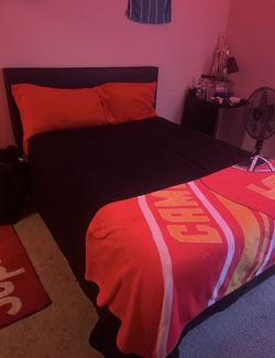 Full Size Bed