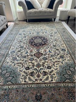 Traditional Tabriz Persian Rug