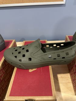 VANS Trek Slip On