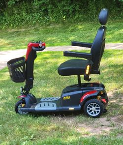 BUZZAROUND LX  SCHOOTER  3 WHEEL