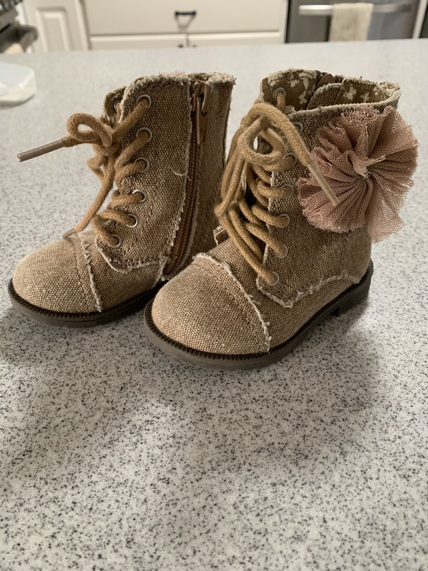 Toddler girl boots size 4