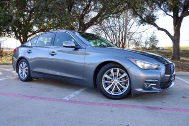2015 INFINITI Q50