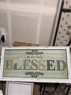 Kirkland wall Decor