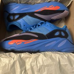 Adidas Yeezy Hi-Res 700 Size 11
