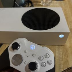 Xbox Series S 512GB + Seagate 512GB SSD + Elite Series 2 Controller + HDMI
