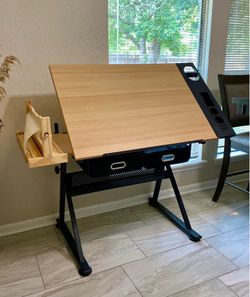 Easel
