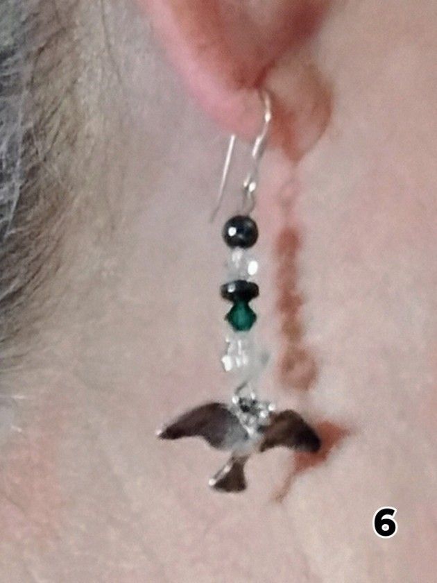 BIRD'S IN FLIGHT 100%- 99.9👈 STERLING WITH GENUINE ,All NATURAL SWAROVSKI CRYSTALS, CLEAR AND GREEN, SHIMMERY *HEMATITE*. PURE SILVER..