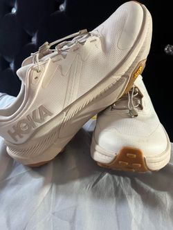 HOKA TRANSPORT SIZE 11