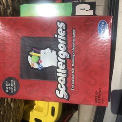 Has to Gaming Scattergories Board Game